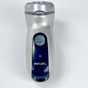 Philips Norelco HQ6675 Rotary Electric Shaver 6-Series Lift & Cut Pop-Up Trimmer